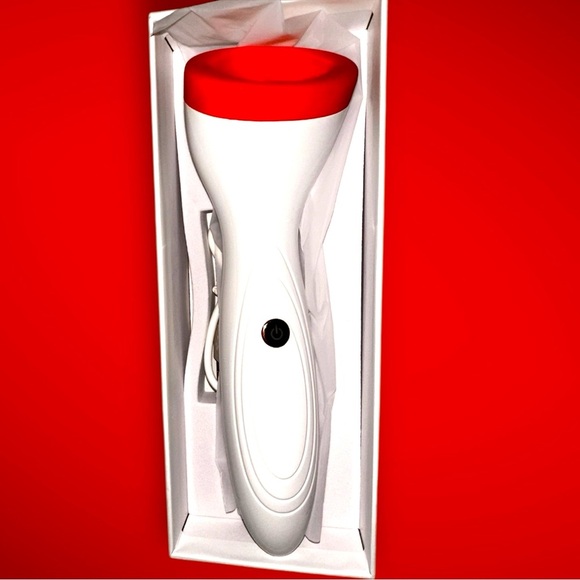 LIP MAKER DEVICE ~PLUMPS LIPS 👄 INSTANTLY~ USB NEW IN BOX - Picture 2 of 4